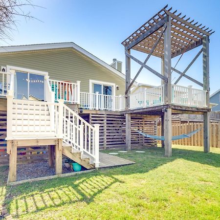 Coastal Home With Deck And Outdoor Shower Kill Devil Hills Bagian luar foto