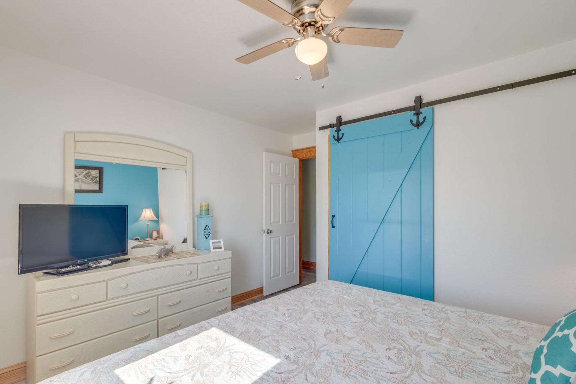 Coastal Home With Deck And Outdoor Shower Kill Devil Hills Bagian luar foto